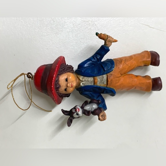 Vintage Miniature Resin Composite Boy w/ Rabbit & Carrot Figurine Ornament - Picture 4 of 10